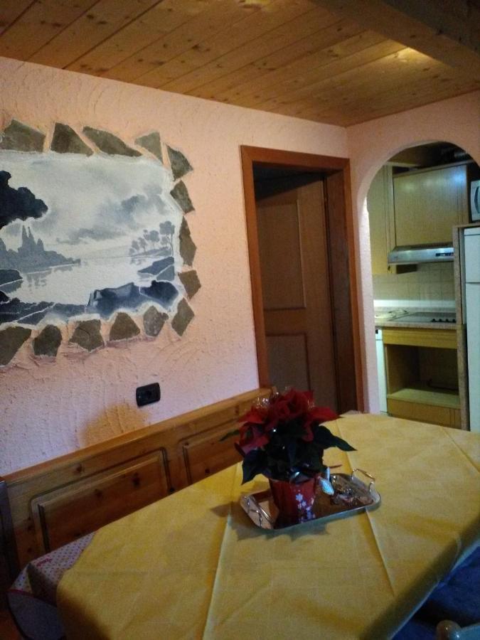 Casa Claudio-Appartamenti In Centro Campitello di Fassa Dış mekan fotoğraf