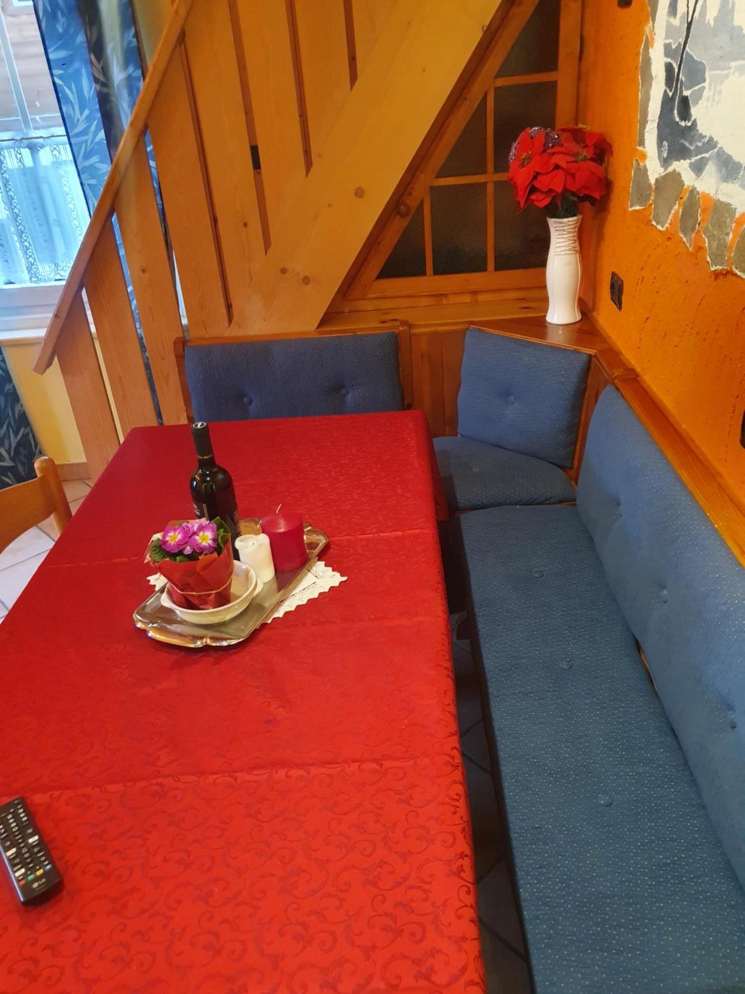 Casa Claudio-Appartamenti In Centro Campitello di Fassa Dış mekan fotoğraf
