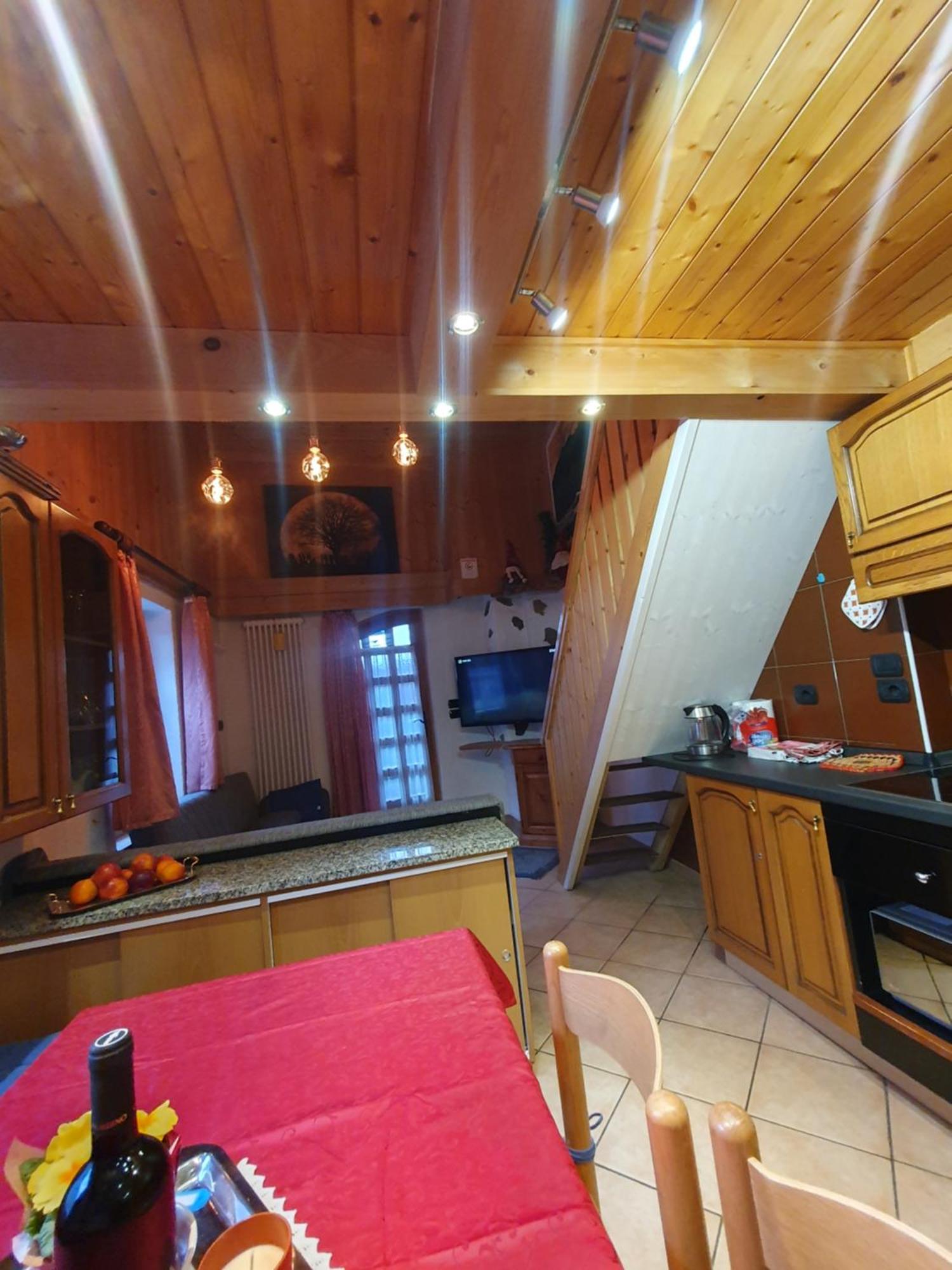 Casa Claudio-Appartamenti In Centro Campitello di Fassa Dış mekan fotoğraf