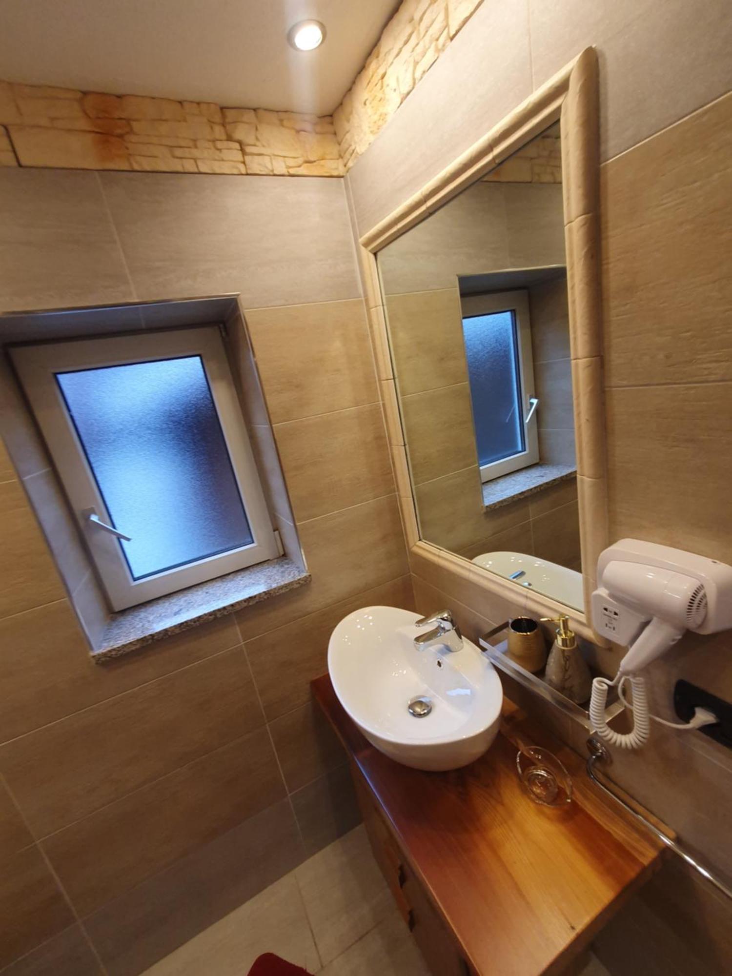 Casa Claudio-Appartamenti In Centro Campitello di Fassa Dış mekan fotoğraf