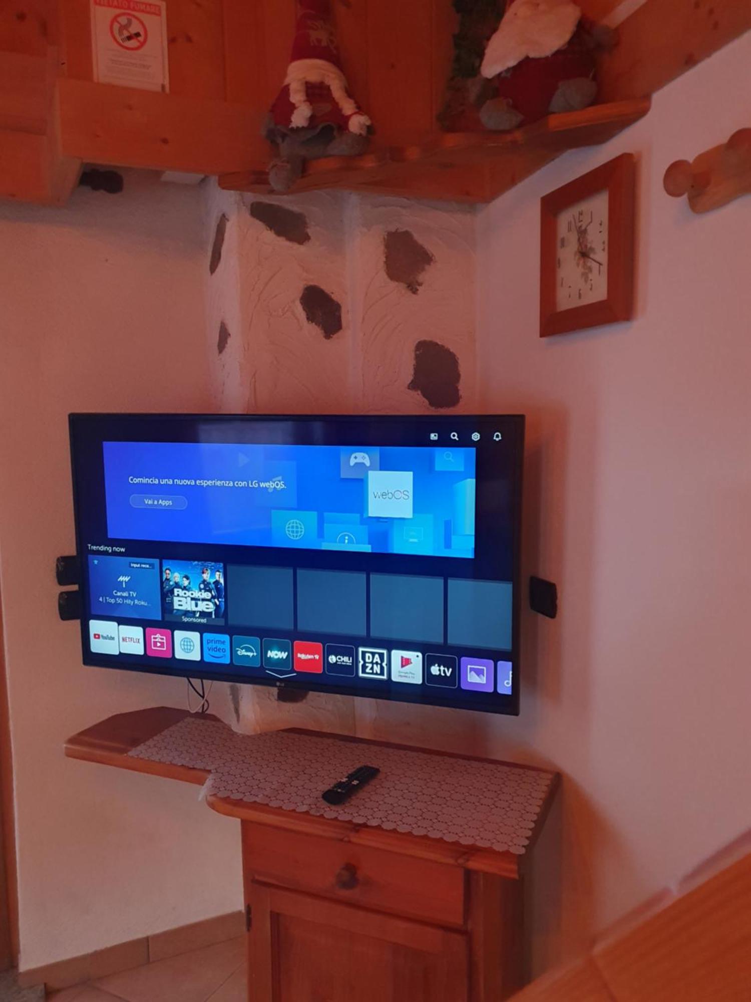 Casa Claudio-Appartamenti In Centro Campitello di Fassa Dış mekan fotoğraf